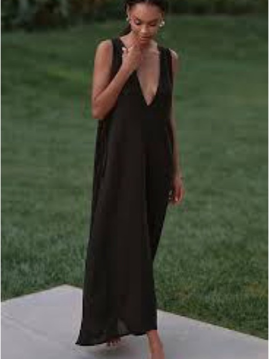 Anthropologie Dresses & Skirts - Anthropologie celandine plunge neck linen blend maxi dress